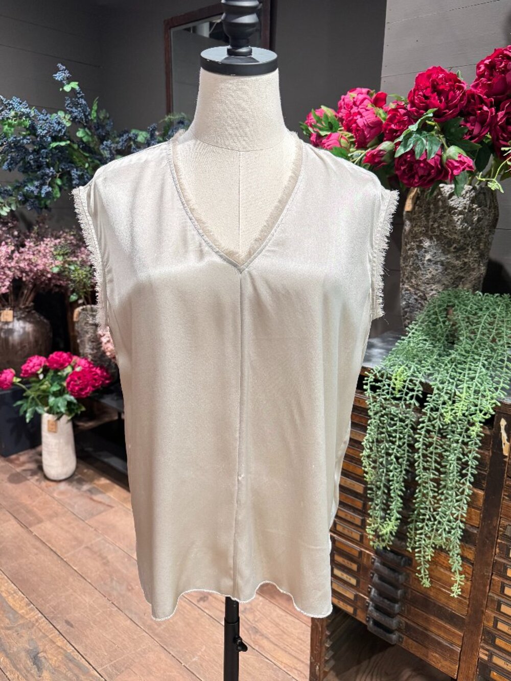 CATHERINE MALANDRINO Silk Top size 4